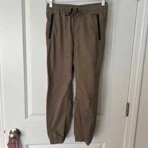 listing-status-banner